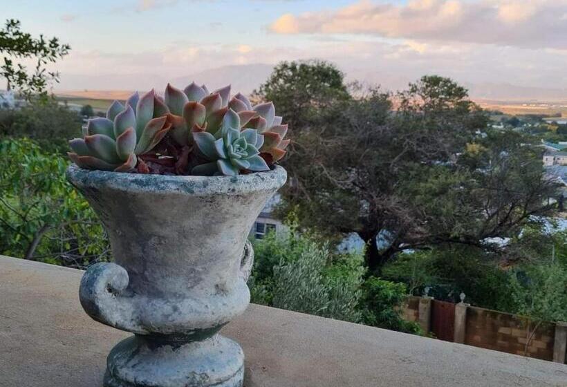 هاستل Villa Anna Katarina