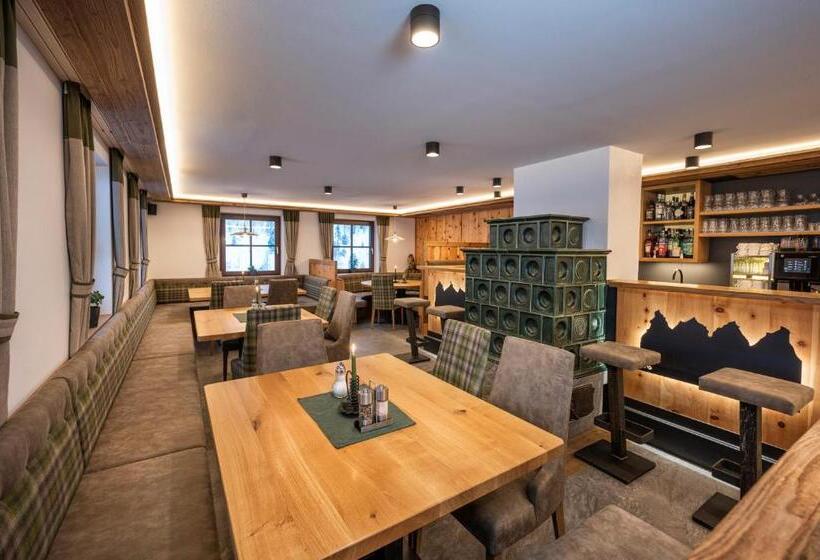 Aparthotel Weningeralm