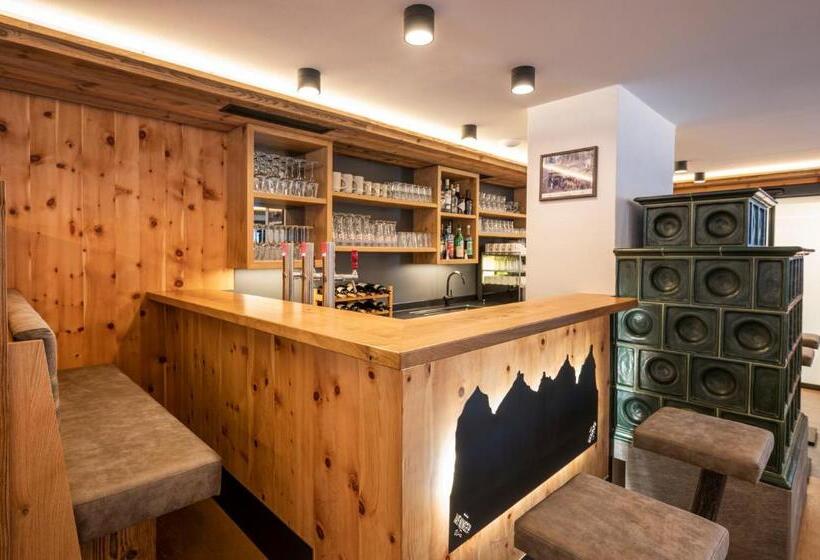 Aparthotel Weningeralm