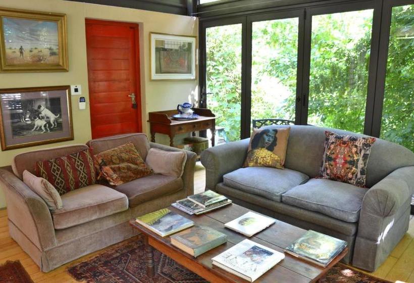 膳宿费 Glasshouse In The Winelands