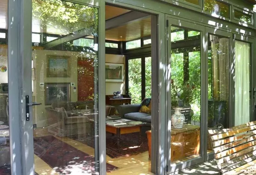 پانسیون Glasshouse In The Winelands