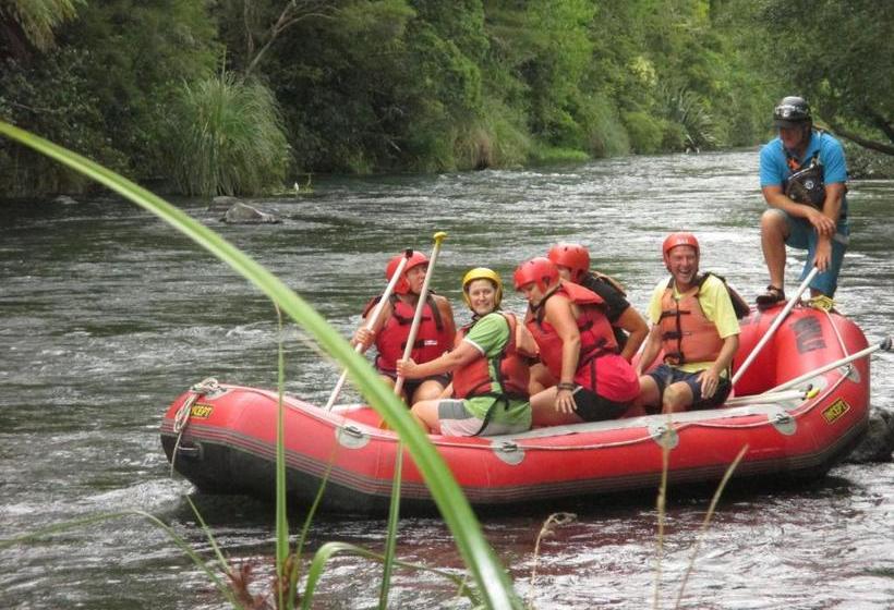 펜션 Tarawera River Lodge Motel