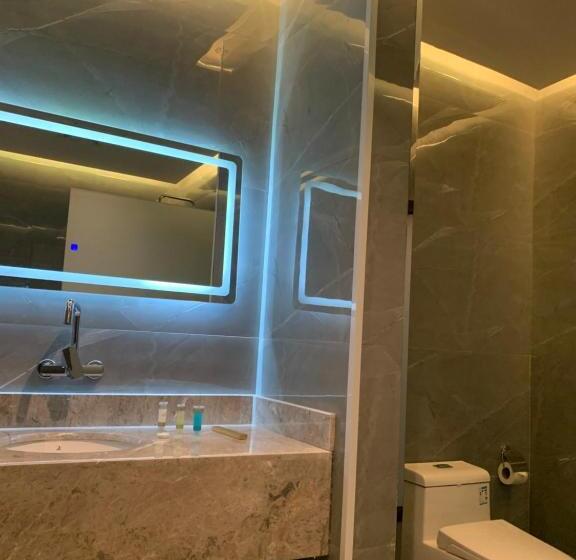 ضيافة القرية الثلاثية شقق مخدومة Aldyafa