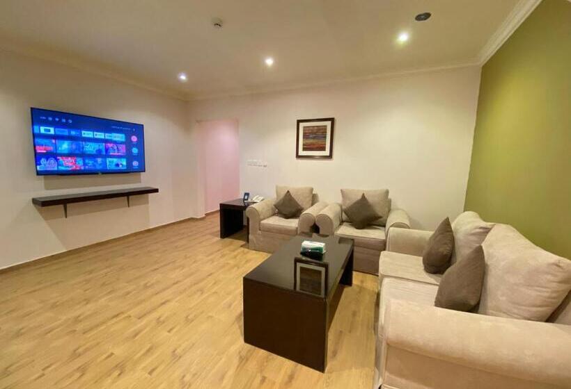 ضيافة القرية الثلاثية شقق مخدومة Aldyafa