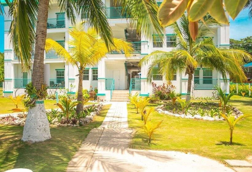 Best Western Grand Baymen Gardens