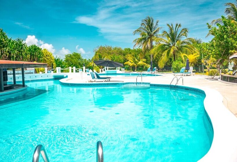 Best Western Grand Baymen Gardens