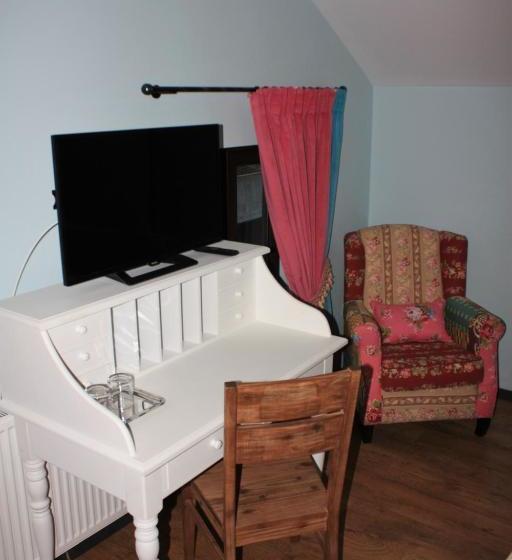 פנסיון Castelul Stirbey