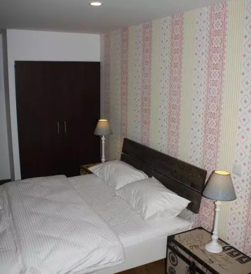 پانسیون Castelul Stirbey