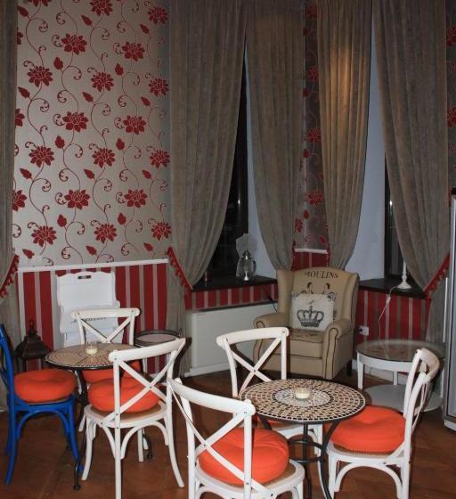 פנסיון Castelul Stirbey