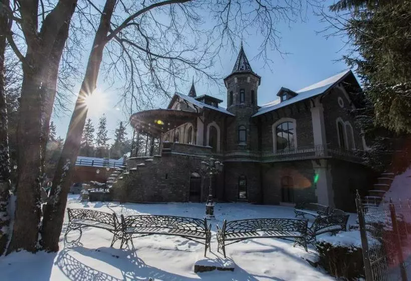 پانسیون Castelul Stirbey