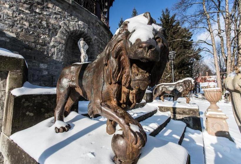 פנסיון Castelul Stirbey