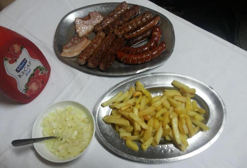 پانسیون Guest House Mirijevski Konak