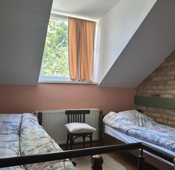 پانسیون Guest House Pikec