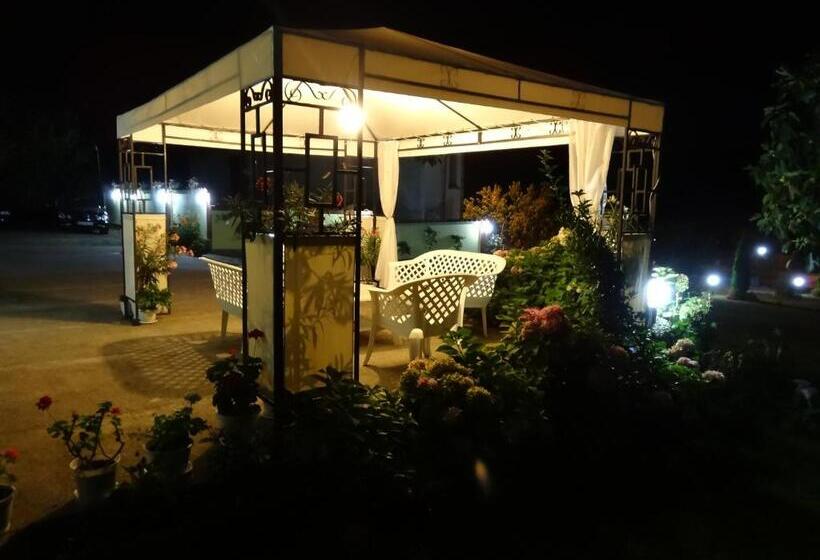 Pensão Guesthouse Kamelia