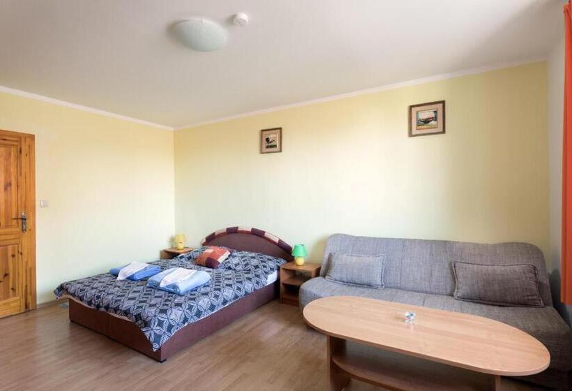 بنسيون Penzion Zelený Dvor