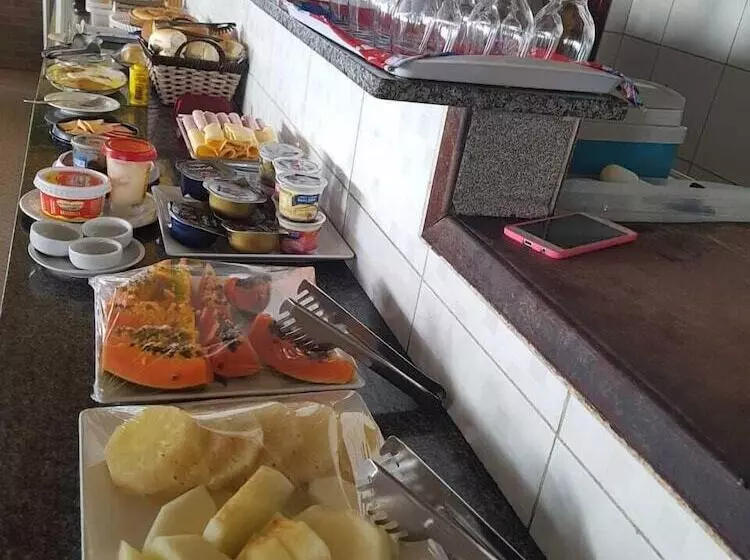 Majatalo Pousada Mama Pereira