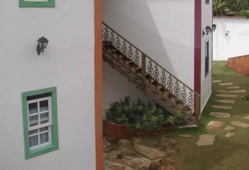 ペンション Pousada Villa Verde