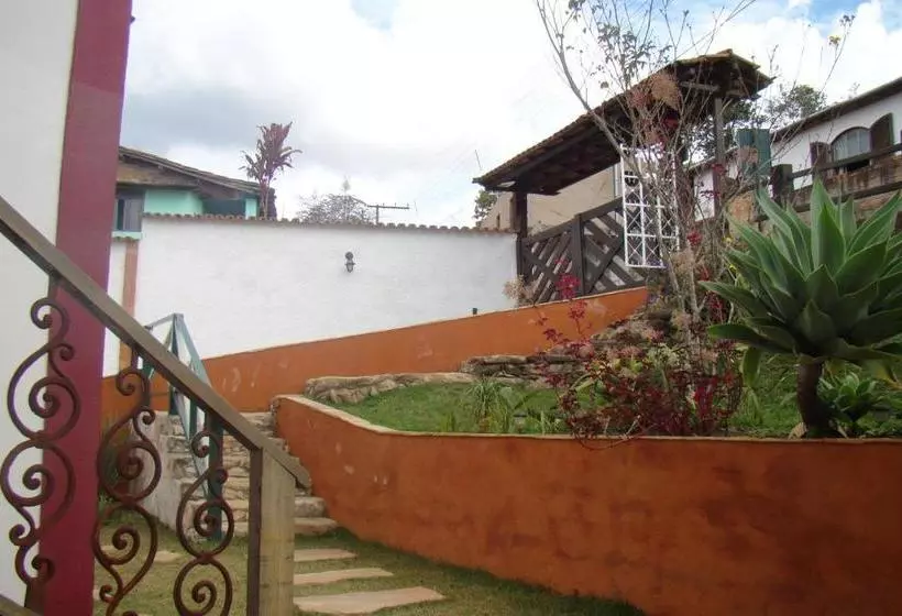 ペンション Pousada Villa Verde