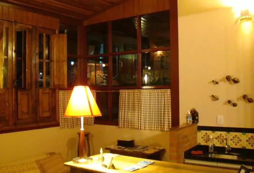 ペンション Pousada Villa Verde