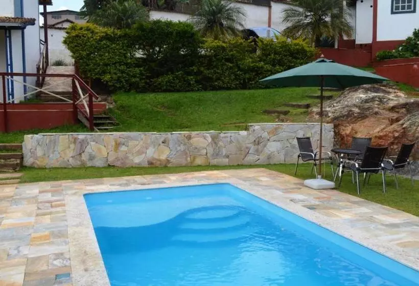 ペンション Pousada Villa Verde