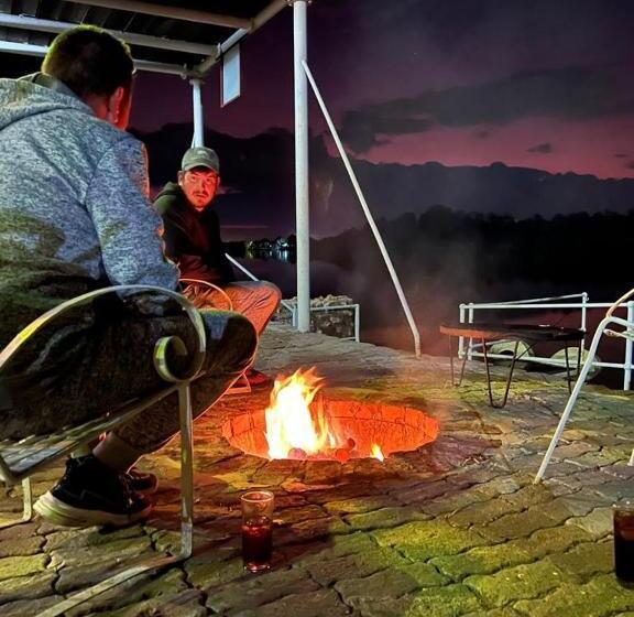 Pensionat Serenity Guesthouse