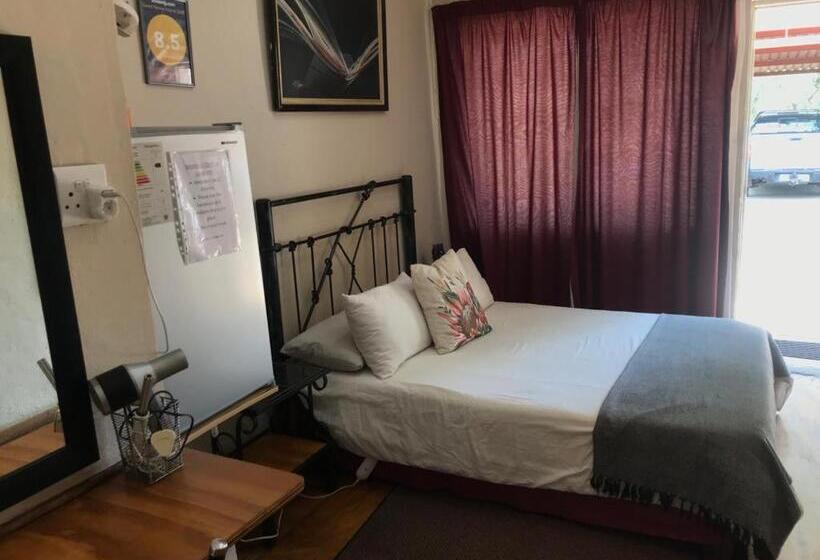 Pensionat Serenity Guesthouse