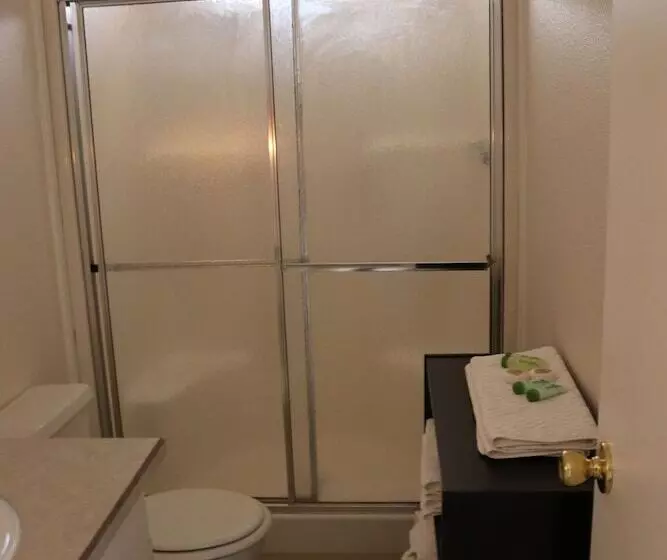 Retkeilymaja Grand Canyon Caverns Inn