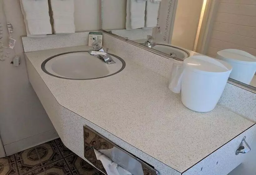 Retkeilymaja Grand Canyon Caverns Inn