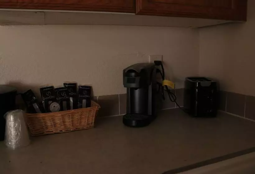 Retkeilymaja Grand Canyon Caverns Inn