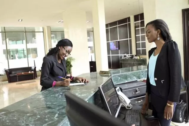 Grand Micasa Aci 2000