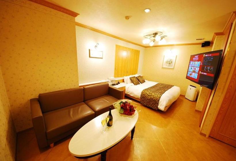 בית מלון כפרי Vanilla Komaki