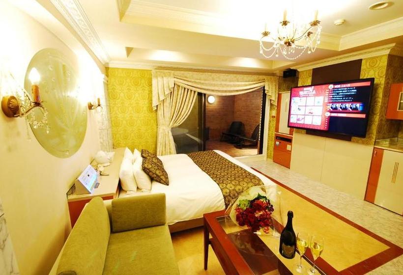 בית מלון כפרי Vanilla Komaki