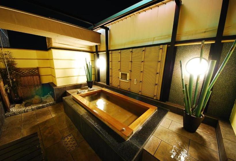 בית מלון כפרי Vanilla Komaki