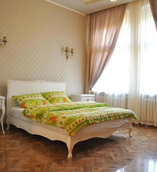 پانسیون Guest House Anna Caffe