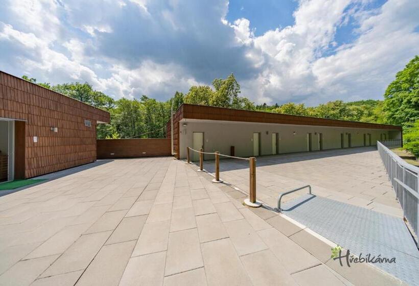 Restaurace A Pension Hřebíkárna