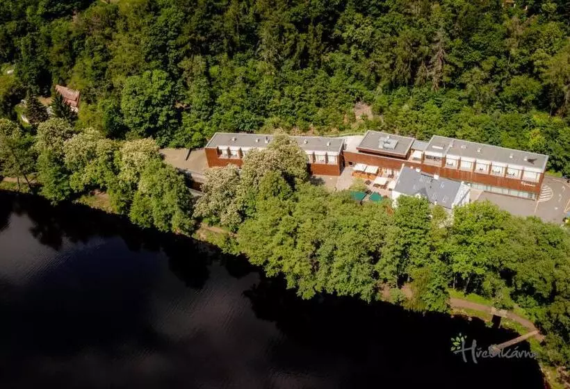 Restaurace A Pension Hřebíkárna