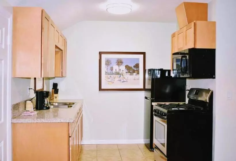 Hostel Arrowhead Mountain Inn