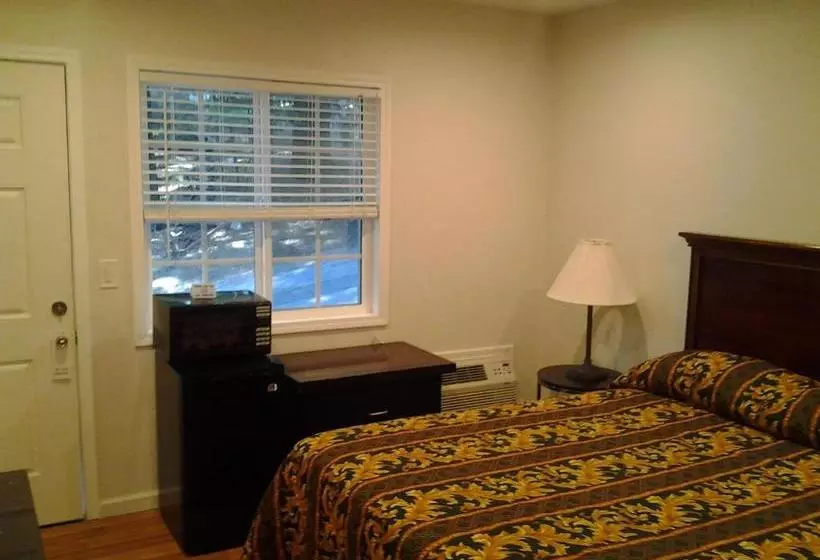 Hostel Arrowhead Mountain Inn