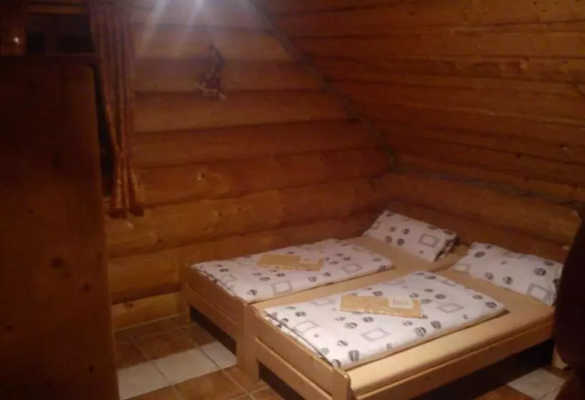 Majatalo Chata   Srub Kašparáci