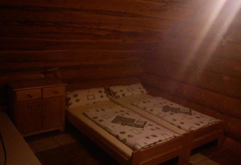 بنسيون Chata   Srub Kašparáci