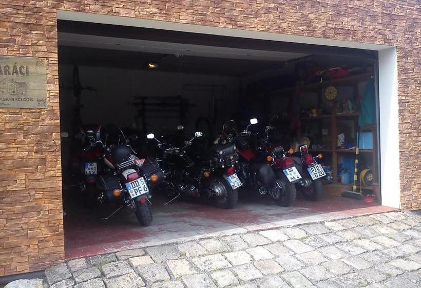 بنسيون Chata   Srub Kašparáci