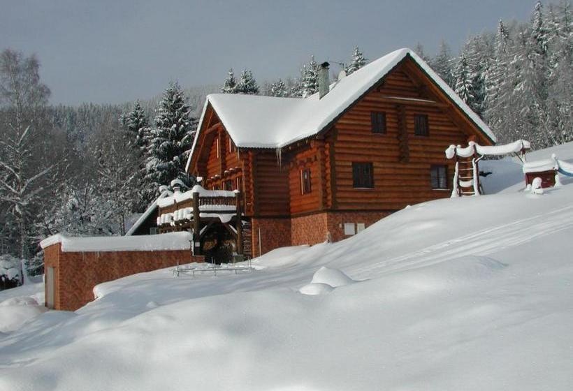 بنسيون Chata   Srub Kašparáci