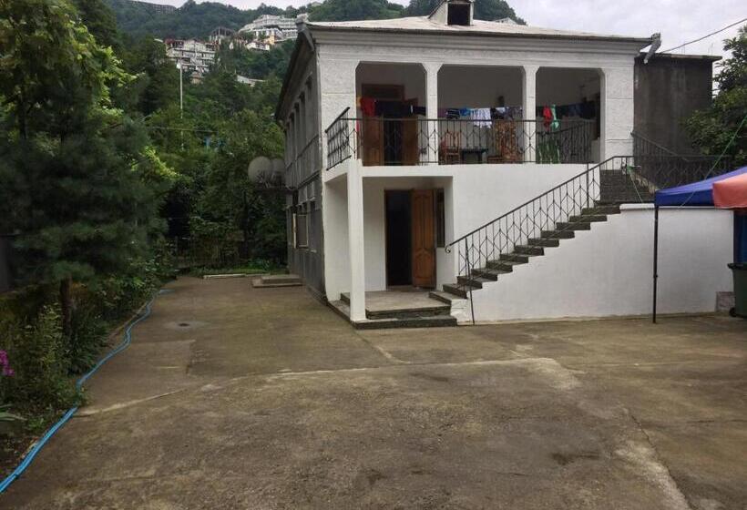 پانسیون Guest House 118 In Kvariati