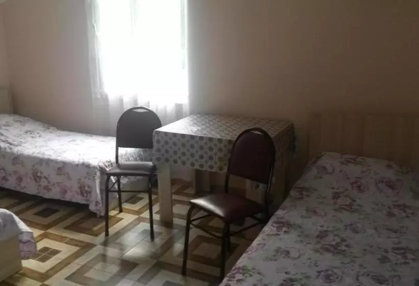 پانسیون Guest House 118 In Kvariati