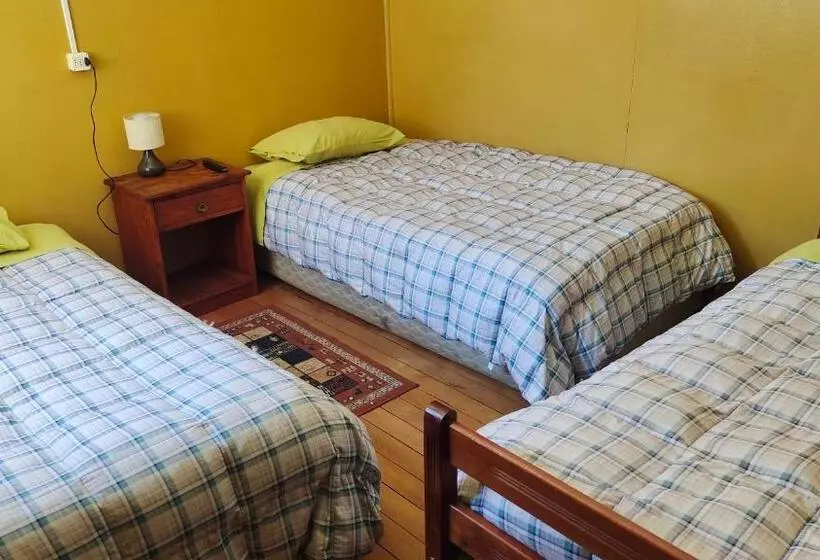 ペンション Hostal Valdivia