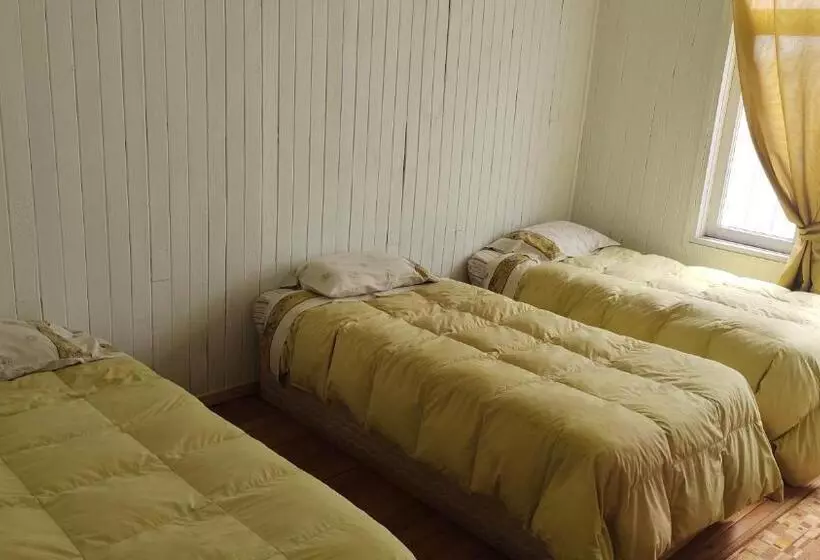 ペンション Hostal Valdivia