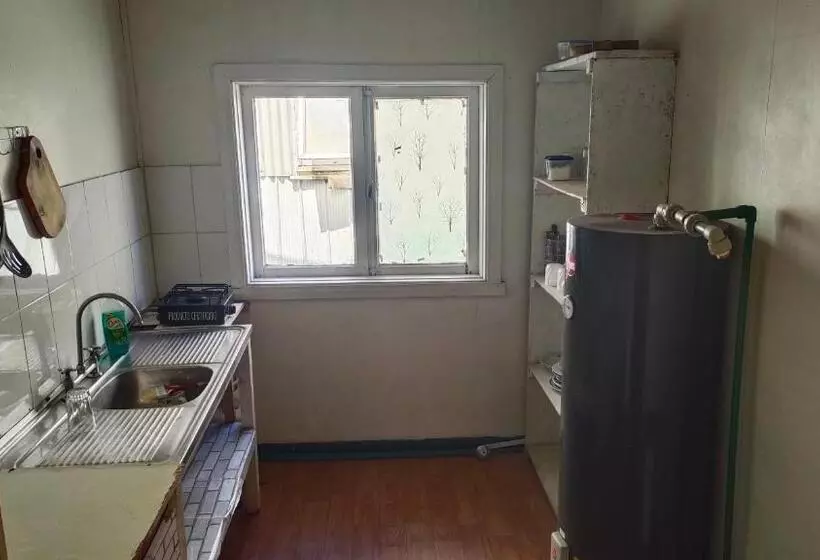 ペンション Hostal Valdivia