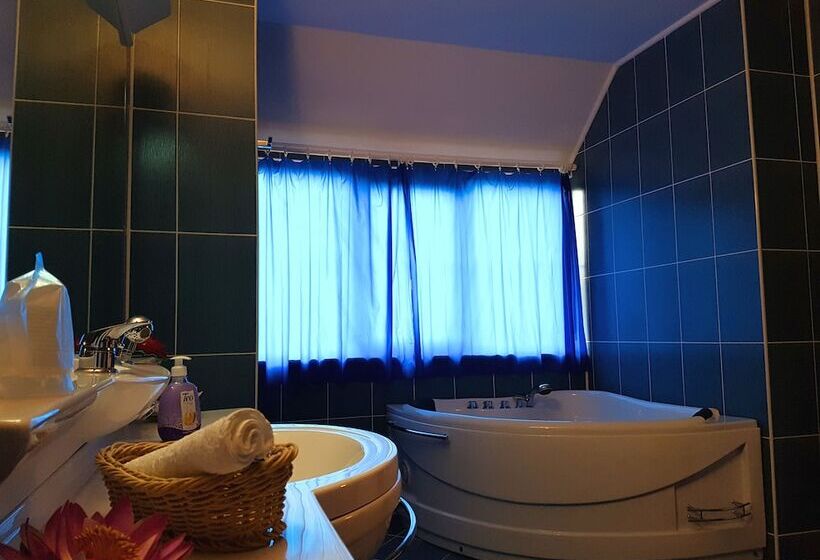 پانسیون Liz Residence