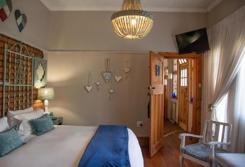 Pension Mirabel Guesthouse