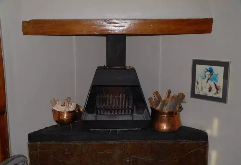 Majatalo Moonlight Manor